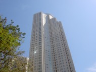 LG
